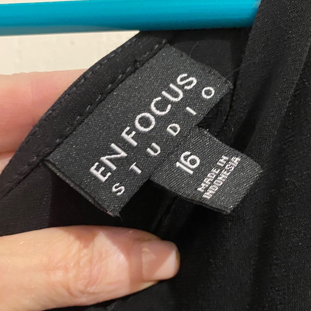 Enfocus Studio Classic Black Dress - Picture 5 of 7